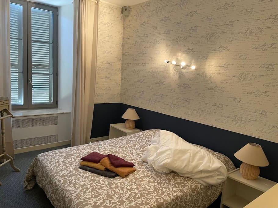 Belle Et Confortable Demeure Du XVII Eme Siecle Champagnac  Exterior photo